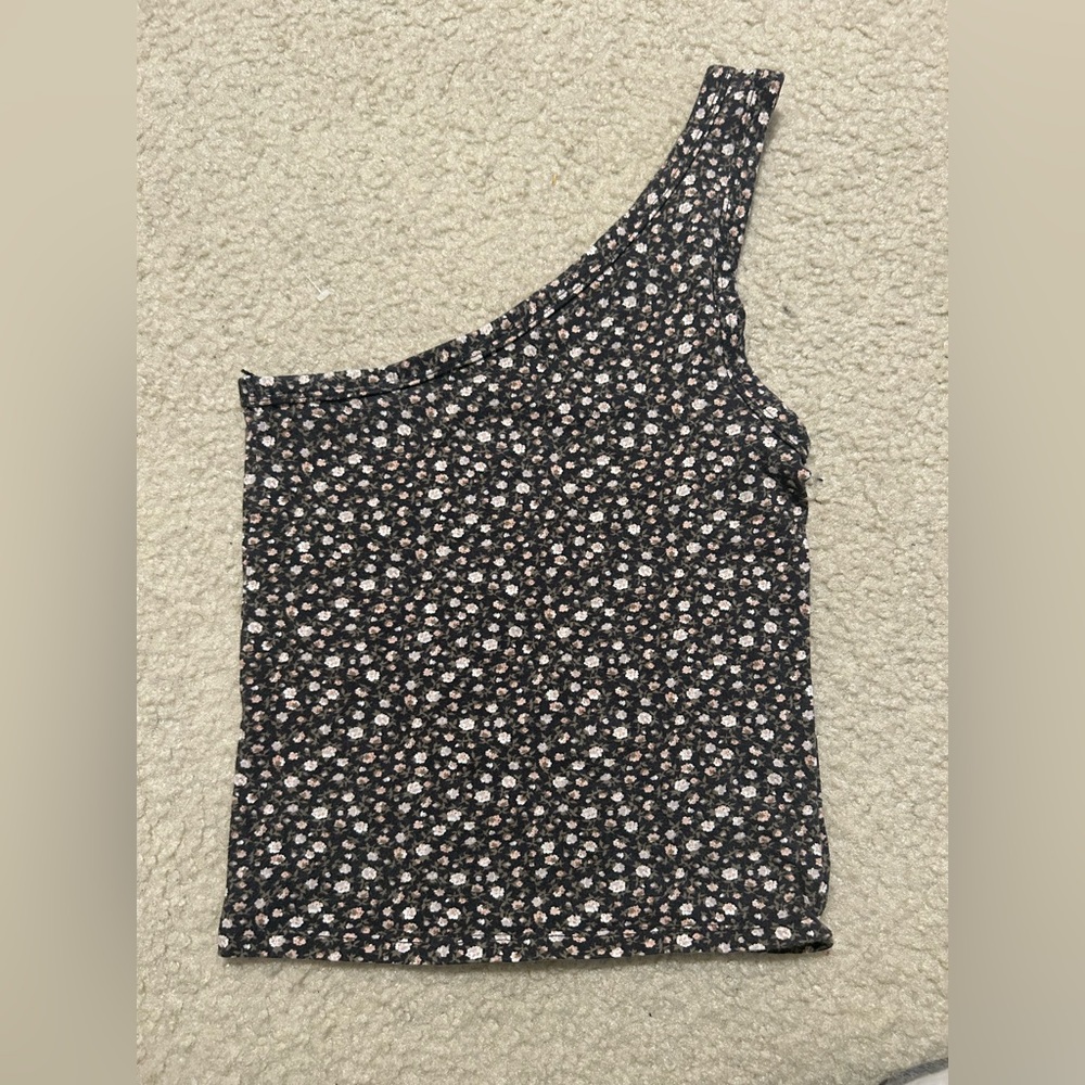 one shoulder floral American Eagle top